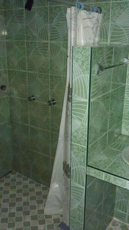 Seabreeze Inn Karon Екстер'єр фото